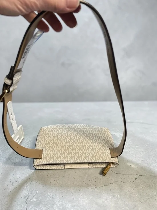 Michael Kors NWT Cream Monogram Belt Bag with Gold Hardware - Picture 2 of 4
